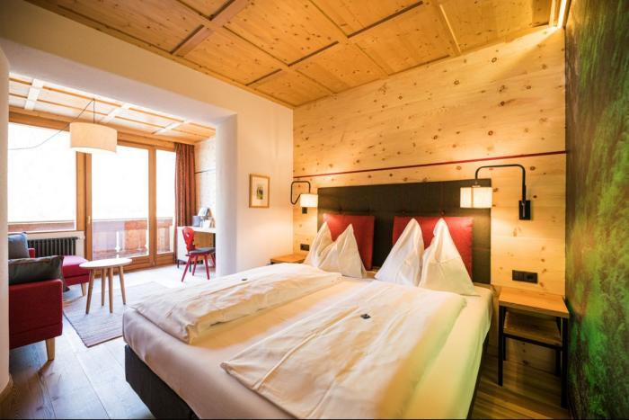 Berghotel - Sexten Room photo